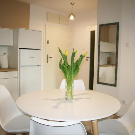 Apartment Apartament Platany
